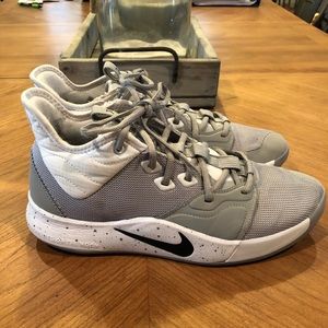Nike P. George Zoom Basketball Shoes